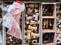 Assortiment knel, soldeer en knijp koppelingen - afbeelding 8 van  27