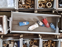 Assortiment knel, soldeer en knijp koppelingen - afbeelding 11 van  27