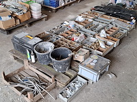 Assortiment knel, soldeer en knijp koppelingen - afbeelding 1 van  27