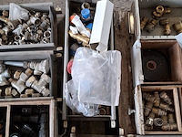 Assortiment knel, soldeer en knijp koppelingen - afbeelding 13 van  27