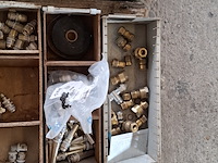 Assortiment knel, soldeer en knijp koppelingen - afbeelding 16 van  27