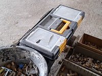 Assortiment knel, soldeer en knijp koppelingen - afbeelding 27 van  27