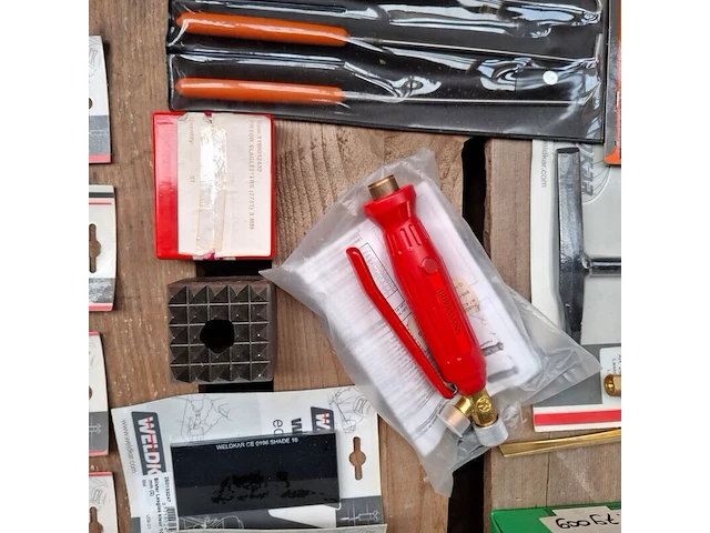 Assortiment lasbenodigdheden o.a. weldkar, vogel, bahco - afbeelding 14 van  28
