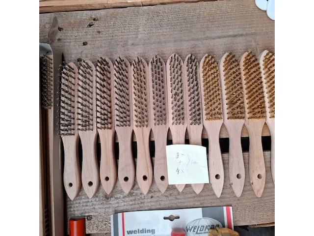 Assortiment lasbenodigdheden o.a. weldkar, vogel, bahco - afbeelding 20 van  28