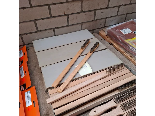 Assortiment lasbenodigdheden o.a. weldkar, vogel, bahco - afbeelding 21 van  28