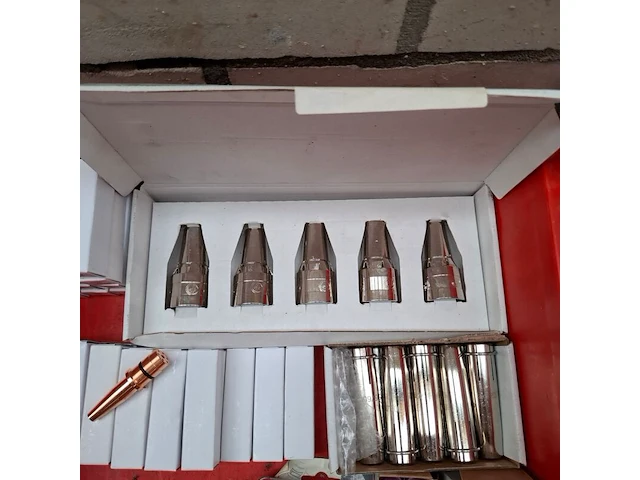 Assortiment lasbenodigdheden o.a. weldkar, vogel, bahco - afbeelding 23 van  28
