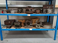 Assortiment metaalbewerkingsgereedschappen en toebehoren