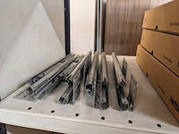 Assortiment meubelbevestigingsmateriaal, o.a. hettich - afbeelding 2 van  34