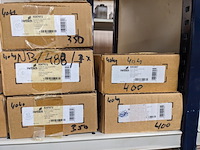 Assortiment meubelbevestigingsmateriaal, o.a. hettich - afbeelding 6 van  34