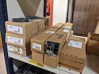 Assortiment meubelbevestigingsmateriaal, o.a. hettich - afbeelding 7 van  34