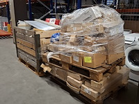 Assortiment meubelbevestigingsmateriaal, o.a. hettich - afbeelding 1 van  34