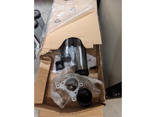 Assortiment meubelbevestigingsmateriaal, o.a. hettich - afbeelding 17 van  34