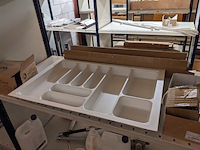 Assortiment meubelbevestigingsmateriaal, o.a. hettich - afbeelding 19 van  34