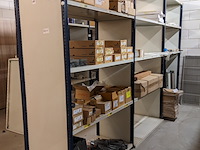 Assortiment meubelbevestigingsmateriaal, o.a. hettich - afbeelding 12 van  34