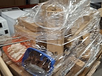 Assortiment meubelbevestigingsmateriaal, o.a. hettich - afbeelding 25 van  34