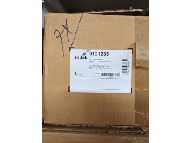 Assortiment meubelbevestigingsmateriaal, o.a. hettich - afbeelding 31 van  34