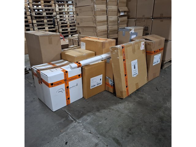 Assortiment meubels en onderdelen, richmond, furniqs, actona - afbeelding 1 van  41