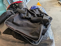 Assortiment motorkoffers en tassen, o.a. kemi moto, givi - afbeelding 5 van  7