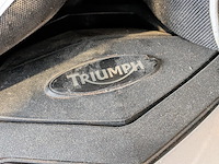 Assortiment motorkoffers en tassen, o.a. triumph, ducati, honda - afbeelding 8 van  10