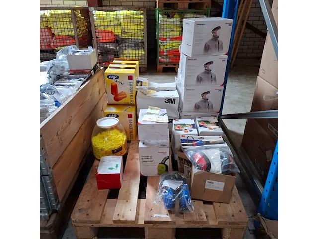 Assortiment pbm o.a. 3m - afbeelding 1 van  12