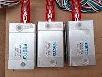Assortiment pneumatische cilinders en toebehoren o.a. festo, norgren - afbeelding 2 van  25