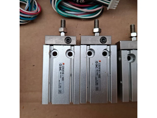 Assortiment pneumatische cilinders en toebehoren o.a. festo, norgren - afbeelding 3 van  25