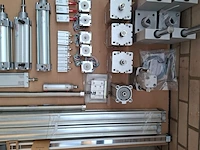 Assortiment pneumatische cilinders en toebehoren o.a. festo, norgren - afbeelding 20 van  25