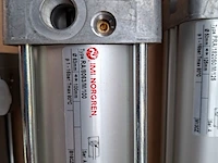 Assortiment pneumatische cilinders en toebehoren o.a. festo, norgren - afbeelding 23 van  25
