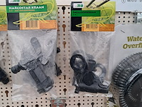 Assortiment regenton toebehoren o.a. harcostar - afbeelding 14 van  30
