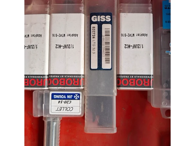 Assortiment ruimers, sleufboren en adapters o.a. phantom - afbeelding 3 van  14