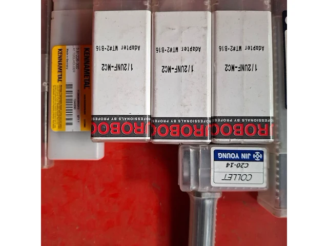 Assortiment ruimers, sleufboren en adapters o.a. phantom - afbeelding 4 van  14