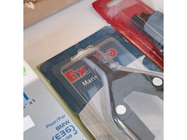 Assortiment ruitenwisserarmen en bladen - afbeelding 8 van  11