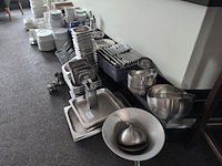 Assortiment rvs horeca keukenbenodigdheden - afbeelding 4 van  4
