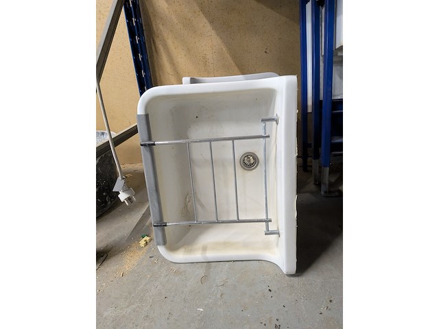 Assortiment sanitair benodigdheden o.a. geberit, tece - afbeelding 22 van  25