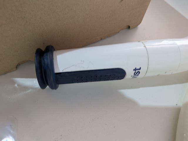 Assortiment sanitair benodigdheden - afbeelding 10 van  30