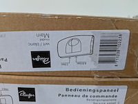Assortiment sanitair benodigdheden - afbeelding 13 van  30