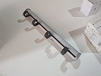 Assortiment sanitair benodigdheden - afbeelding 15 van  30