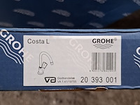 Assortiment sanitair toebehoren, o.a. grohe - afbeelding 19 van  21