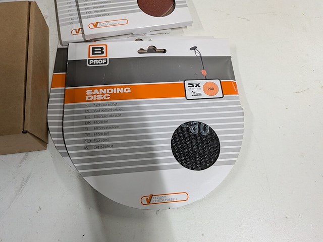Assortiment schuurschijven, doekensetten en dustbags, o.a. b-prof, kärcher - afbeelding 2 van  17