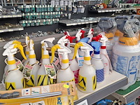 Assortiment spuiten o.a. talen tools, hozelock - afbeelding 2 van  10