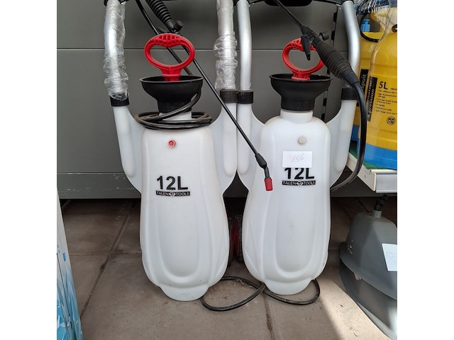 Assortiment spuiten o.a. talen tools, hozelock - afbeelding 3 van  10