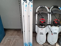 Assortiment spuiten o.a. talen tools, hozelock - afbeelding 7 van  10