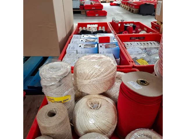 Assortiment touw/draad - afbeelding 5 van  7