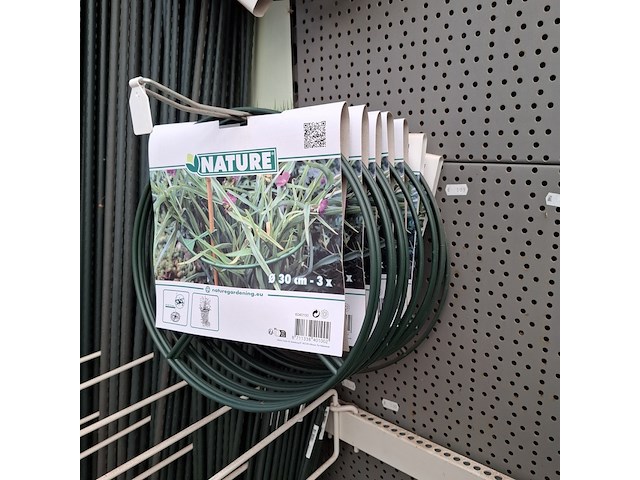 Assortiment tuin benodigdheden o.a. nature - afbeelding 3 van  17