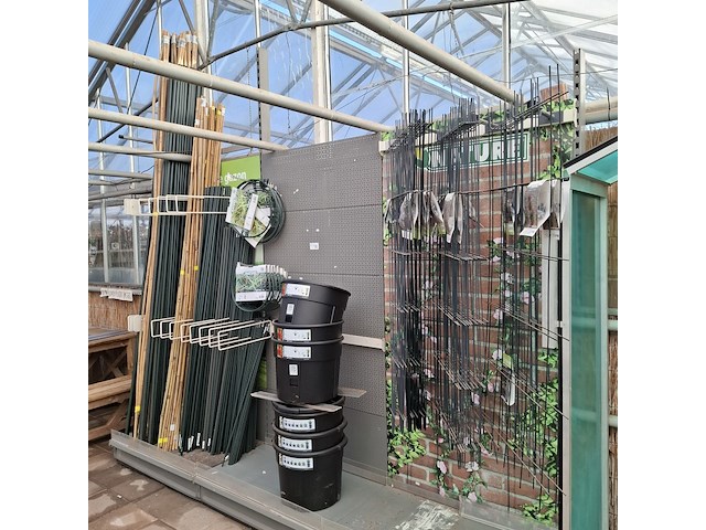 Assortiment tuin benodigdheden o.a. nature - afbeelding 10 van  17