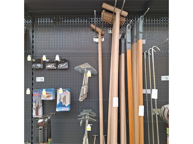Assortiment tuingereedschap o.a. talen tools - afbeelding 3 van  13