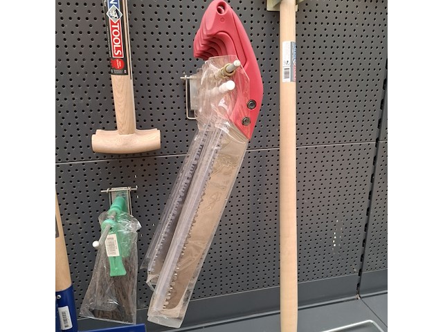 Assortiment tuingereedschap talen tools - afbeelding 7 van  8