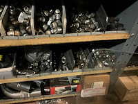Assortiment uitlaatsysteem toebehoren - afbeelding 10 van  10