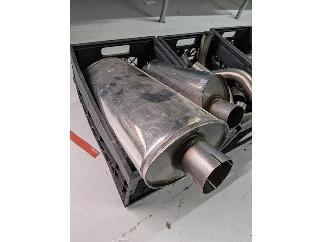 Assortiment uitlaten, dempers en reducers - afbeelding 25 van  31