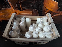 Assortiment verlichting en kaarsen - afbeelding 8 van  11